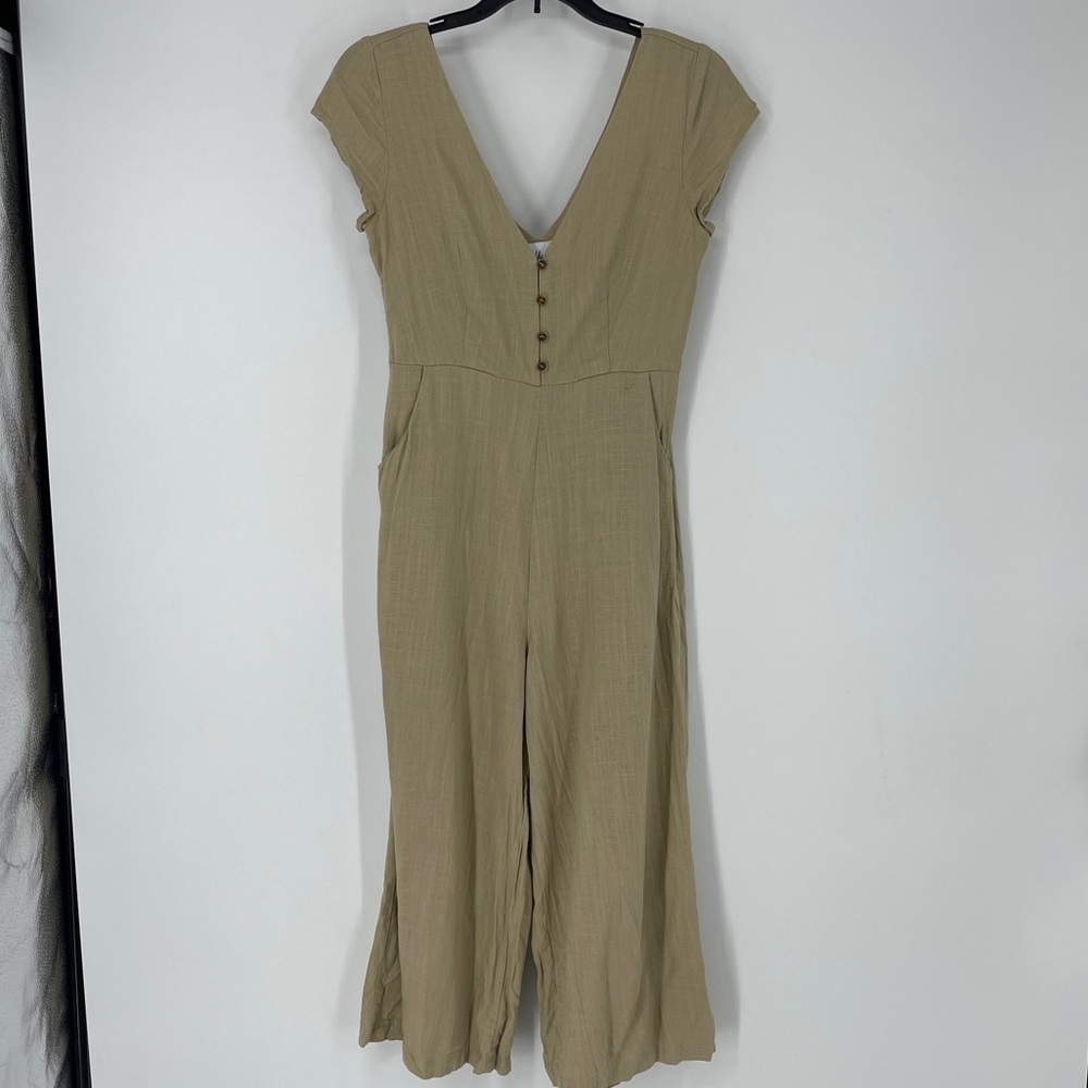 PRINCESS POLLY Seven Days Jumpsuit Sz 4 Beige Wide leg Cropped Pockets - Picture 3 of 9